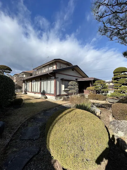 「大屋根でつながる、半分平屋の家」現地調査